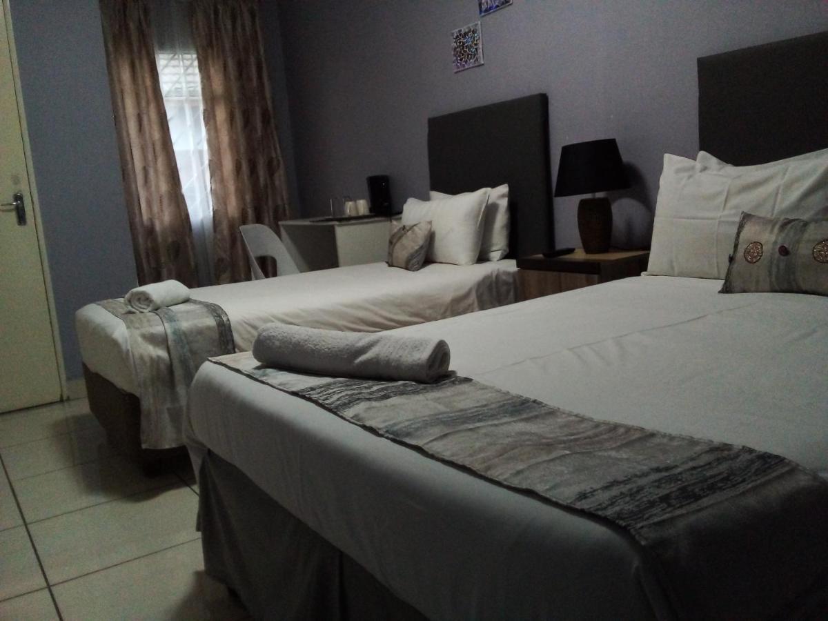 Acacia Guesthouse Kempton Park Exterior foto